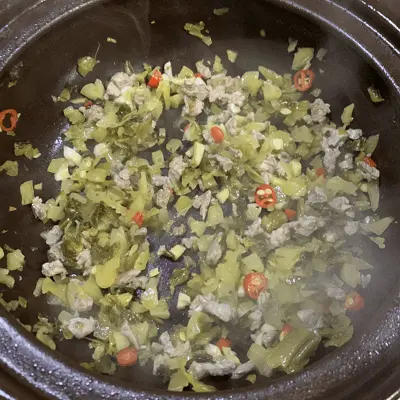 rice noodle in sour soup 3