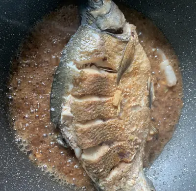 chinese braised fish 4 Chinese braised fish 4