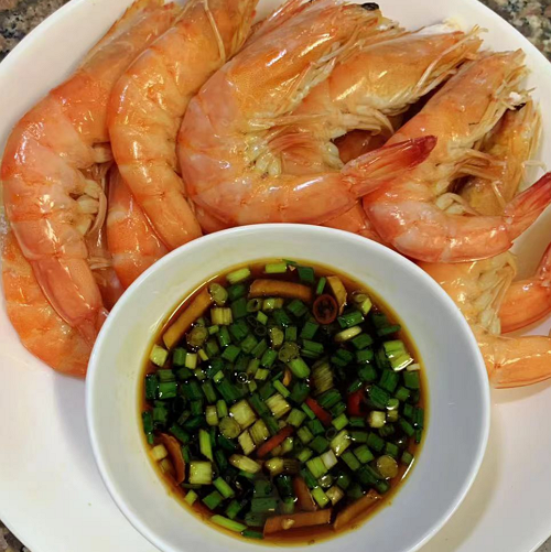 Boiled Shrimp with Dipping Sauce