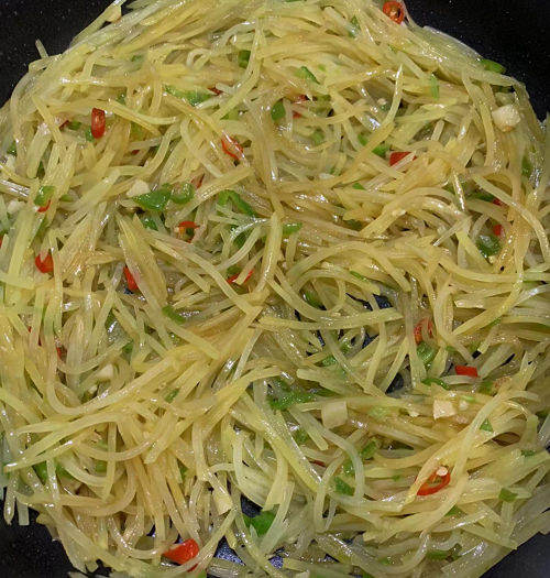 sour-and-spicy-shredded-potatoes-4 Sour and Spicy Shredded Potatoes 4